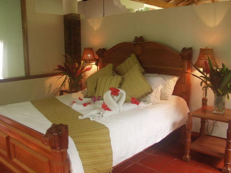 Ian Andersons Caves Branch Jungle Lodge Belmopan Dış mekan fotoğraf